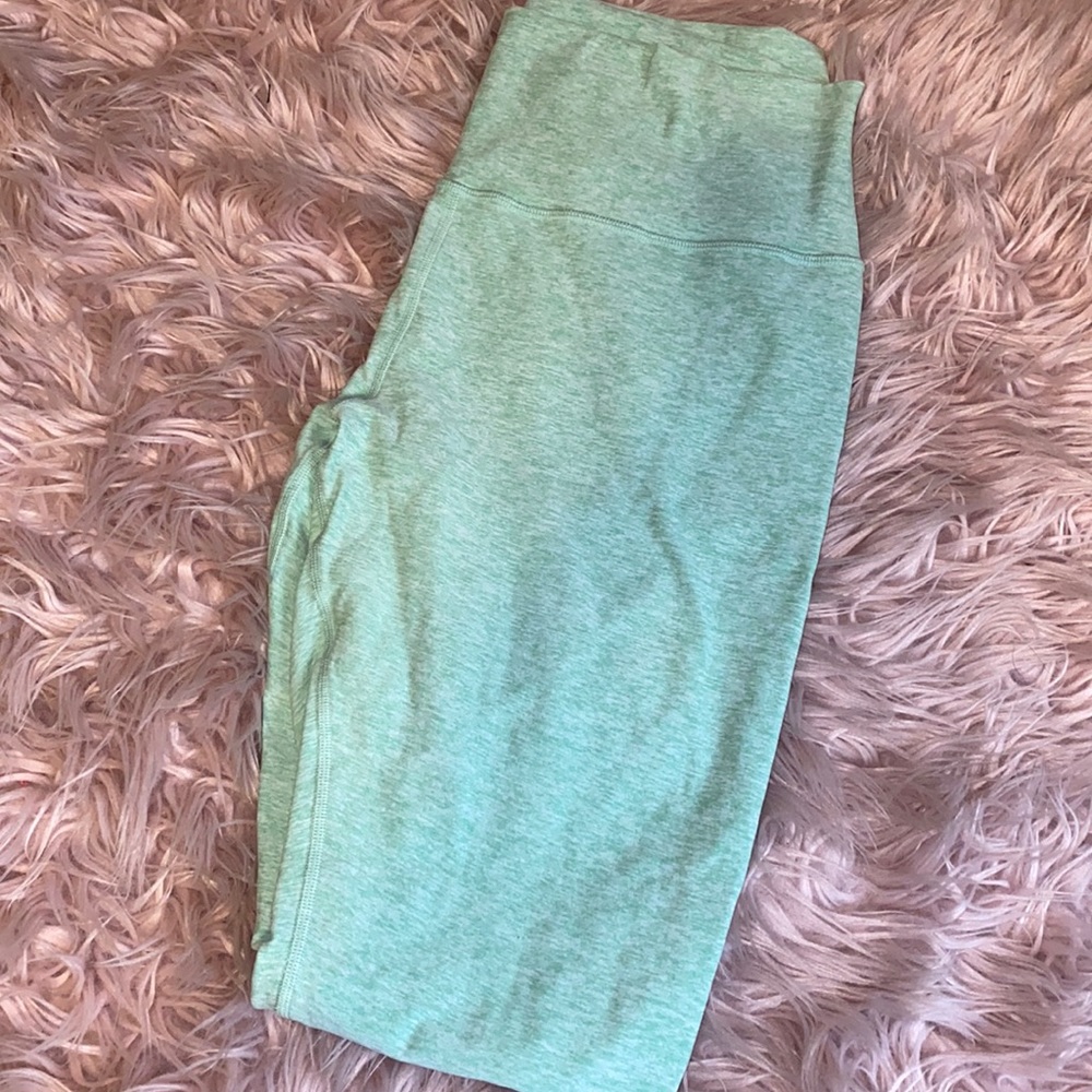 Alo Yoga Leggings